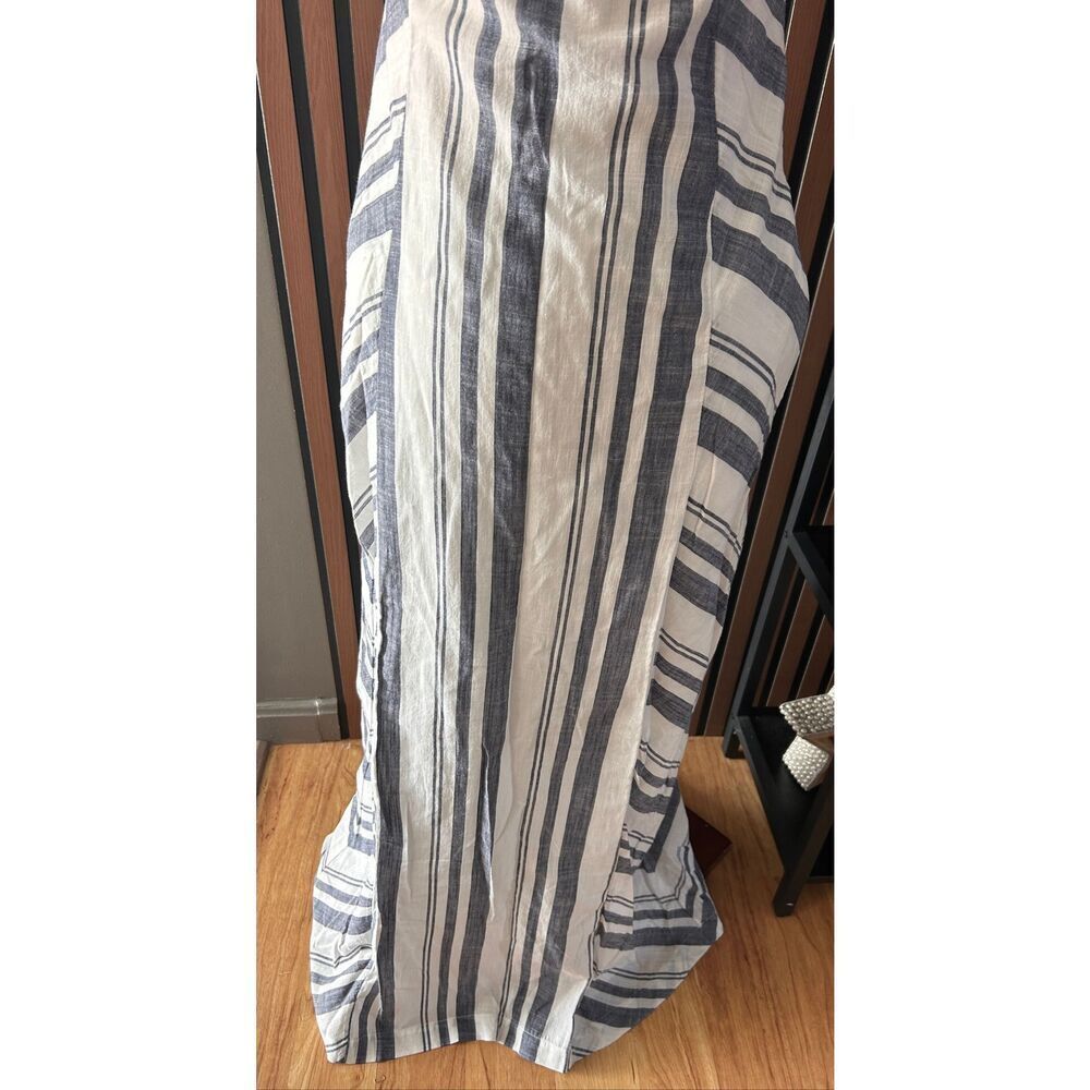 Athleta Stripe Sleeveless  Back Maxi Dress Blue white Size 2 with pockets - Picture 2 of 7